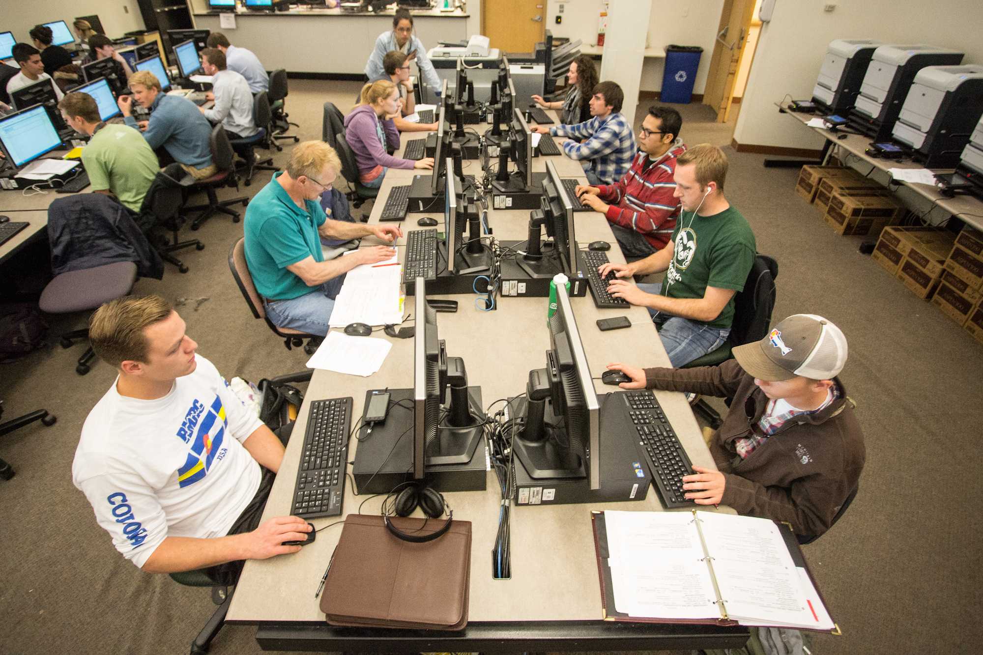 Various business students work in the business computer lab inside Rockwell hall Wednesday afternoon. The CSU College of Business was recently awarded the top Business College in the state by Bloomberg magazine.