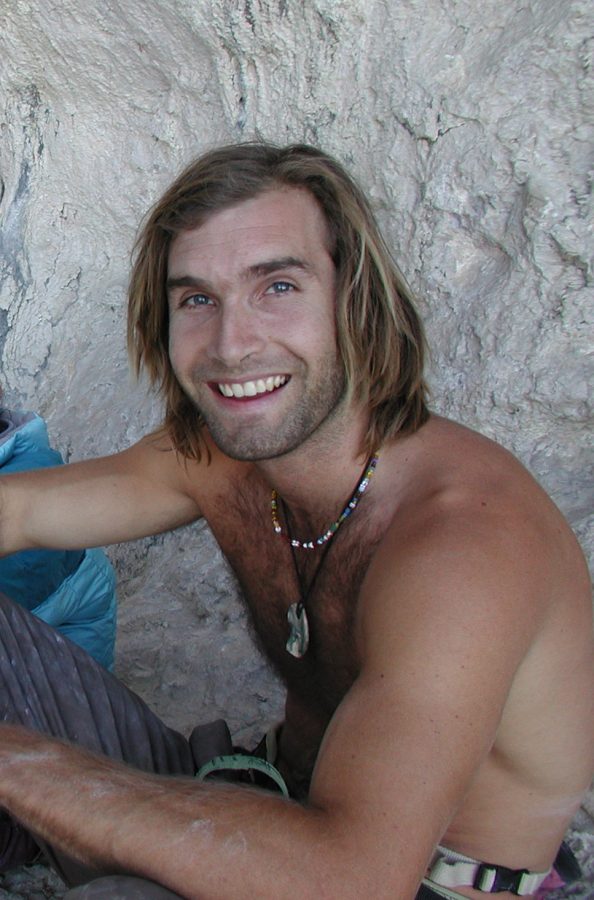 Chris Sharma rock climbs naked