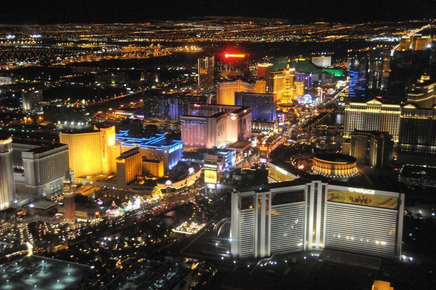Do you love snow? Book your next ski trip in Las Vegas. Yes. Vegas.