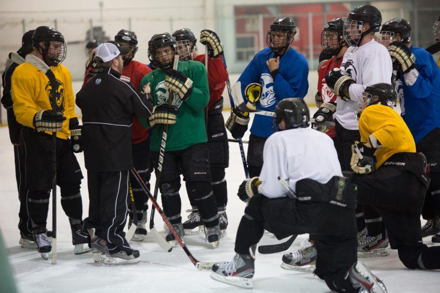 Colorado State assistant coach Ryan Kenney explains a drill to a group of forwards during practice yesterday. The Rams come into this weekends two game home stand with a 5-1 record overall on the season.