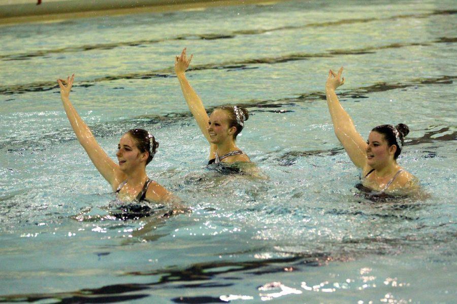 CSU synchronized swimmers swim with Olympians