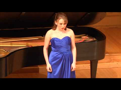 VIDEO: Sophomore sings her way to a $5,000 scholarship