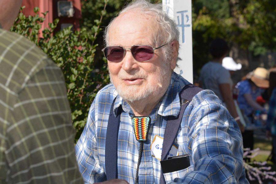 Bob Geller, founder of the Geller Center, attends the Xaniscape event. Geller retired in 1990 after 40 years in campus ministry, but still attends Geller Center events.