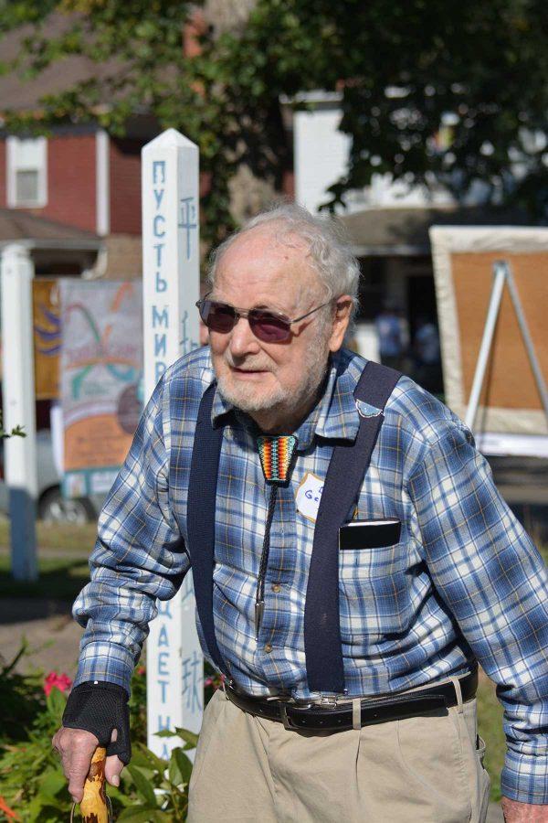 Bob Geller, founder of the Geller Center, attends the Xaniscape event. Geller retired in 1990 after 40 years in campus ministry, but still attends Geller Center events. (Photo Credit: Megan Fischer)