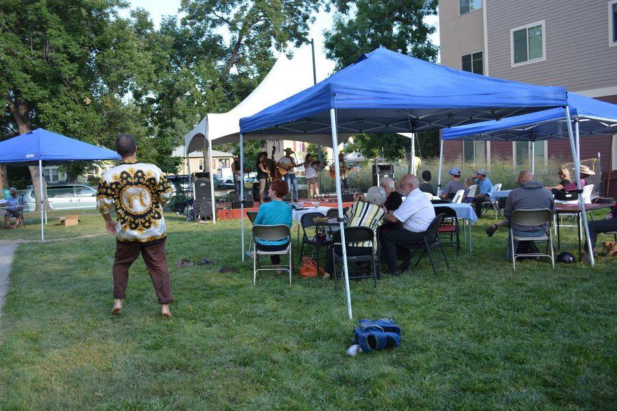 Those who attened the Xaniscape Festival enjoy the music from the Blue Grama bluegrass group. (Photo Credit: Megan Fischer)