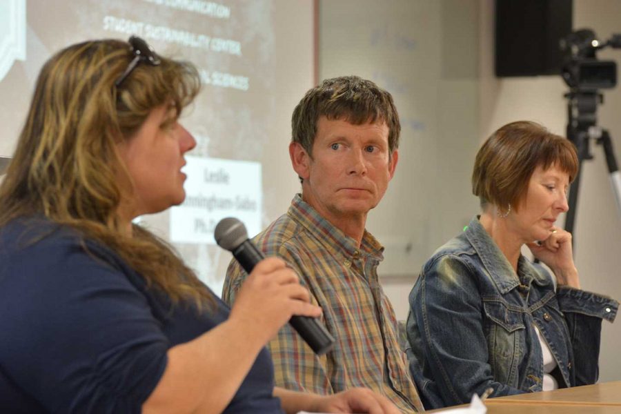 (From left) Dawn Thilmany McFadden Ph. D, Jeff Baumgardner, co-founder of FOCO Cafe and Leslie Cunningham-Sabo Ph. D, R.D. discuss the issue of hunger insecurity within the Fort Collins community ion Monday night. Community Supported Agriculture groups (CSAs) were a main topic talked about as one helping solution to hunger insecurity. (Photo Credit: Megan Fischer)