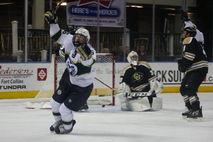 Eric Waring celebrates after scoring a go-ahead goal in the second period. Photo Credit: Thomas Miller 