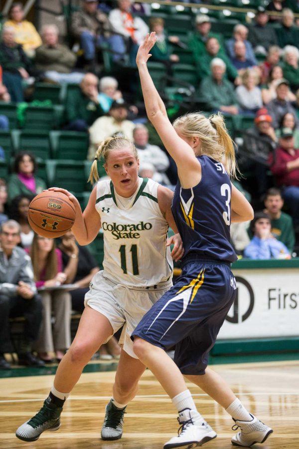 CSU guard Gritt Ryder drives to the basket in a game earlier this season. Ryder and the Rams will look to take over the top spot in the MW with a win over Fresno State Wednesday. 