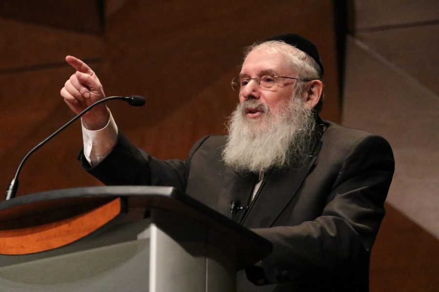 Holocaust survivor Rabbi Mangel speaks at Colorado State University