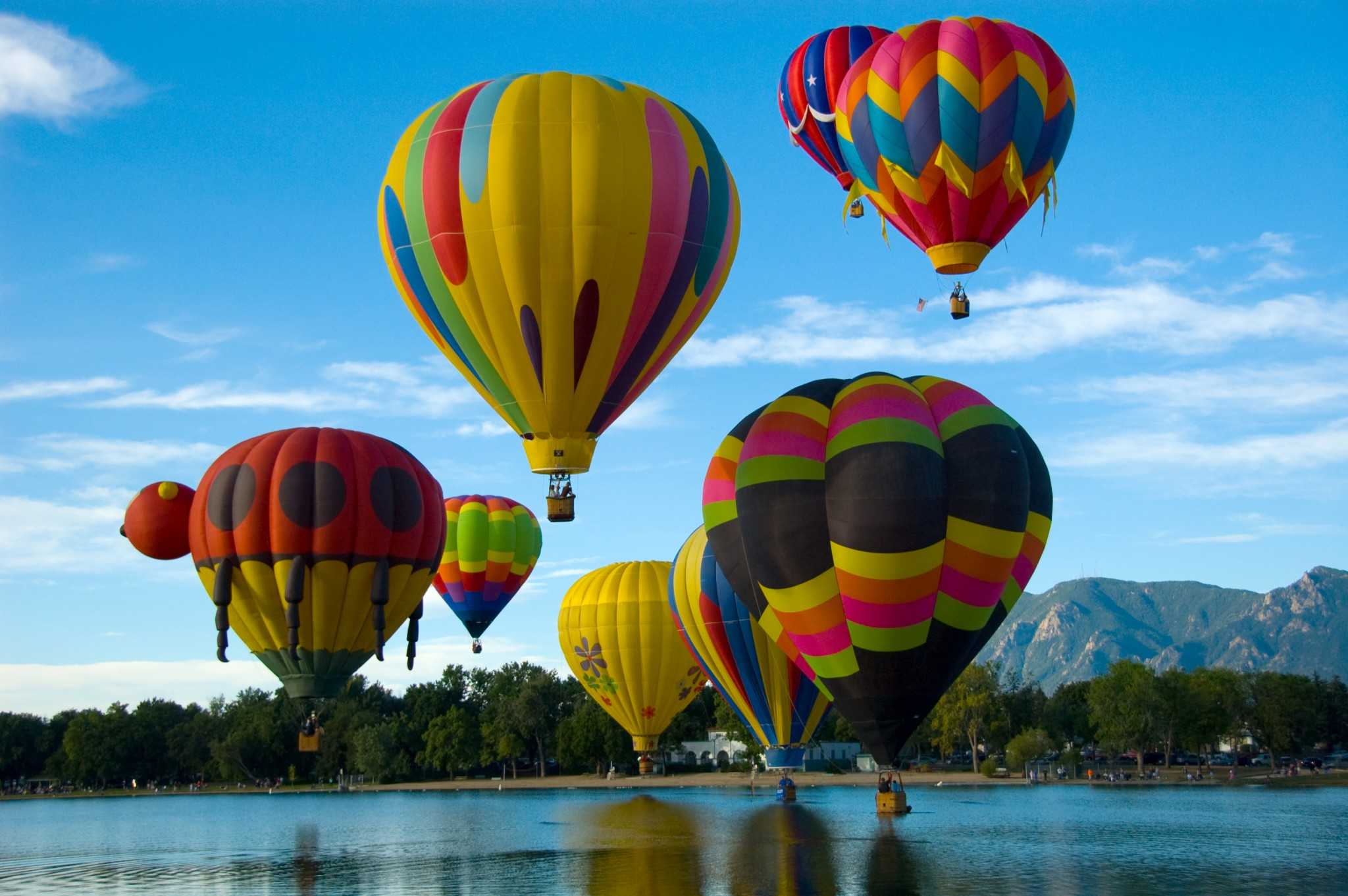 Dave’s Marketplace Annual cold air balloon festival falls short of