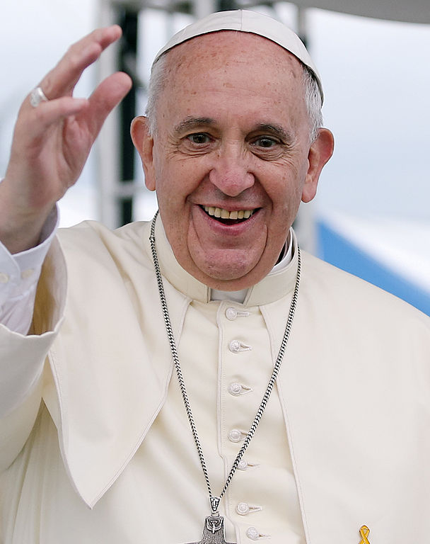 Pope Francis praises President Obama on climate change action at White House Wednesday