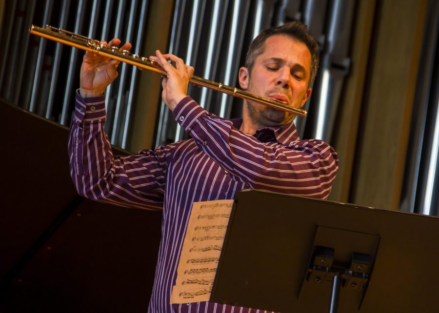 Dr. Conor Nelsons flute recital captures audience Wednesday