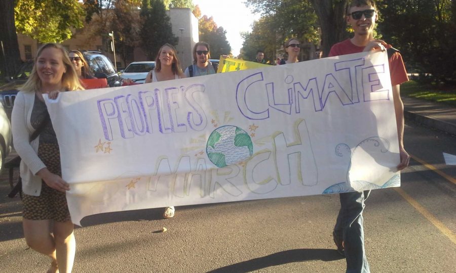 Climate change advocates marched from the stump to the oval and back again Wednesday. (Photo credit: Sierra Cymes)
