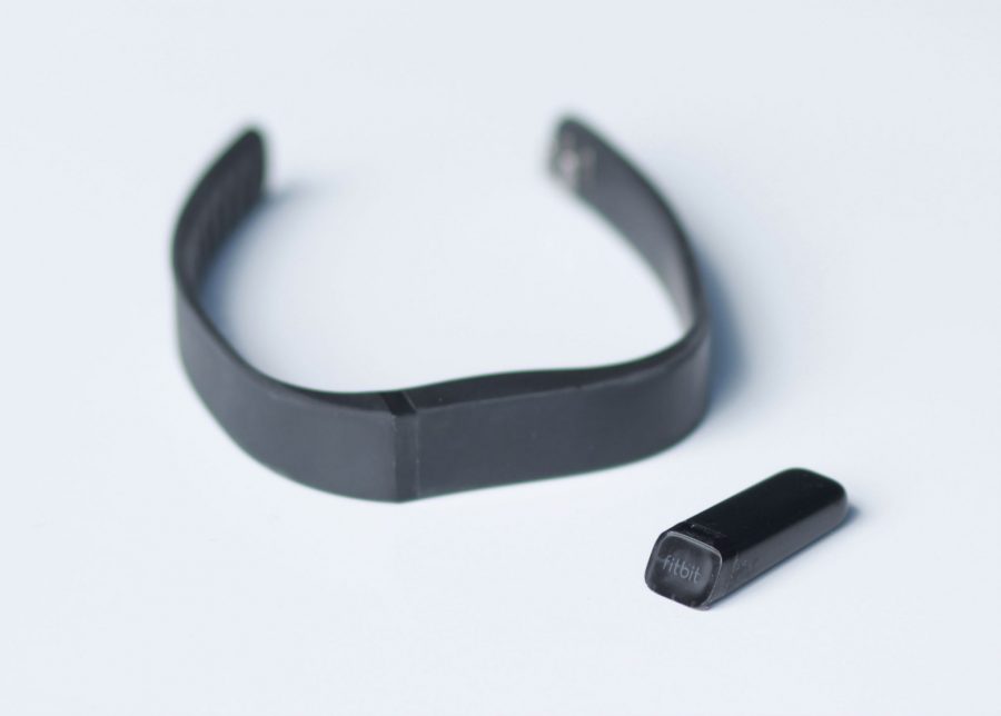Gaston: Oklahoma school requiring students to wear Fitbits needs to reconsider its decision