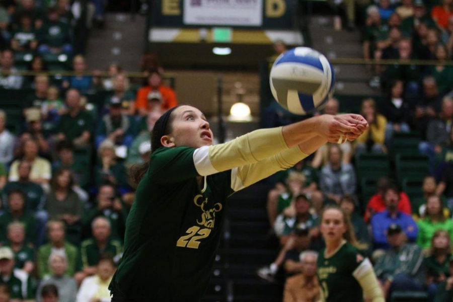 Freshman Katie Oleksak saves a ball in the third set of action against New Orleans State. (Elliott Jerge | Collegian)
