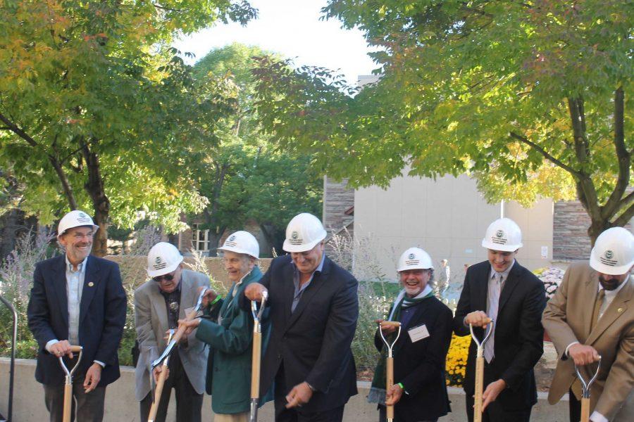 Warner College celebrates homecoming with groundbreaking of Michael Smith Natural Resources Building