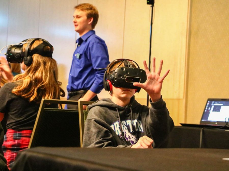 Local middle school students try out Virtual Reality headsets at the VR Symposium in the LSC

Photo by Riley de Ryk