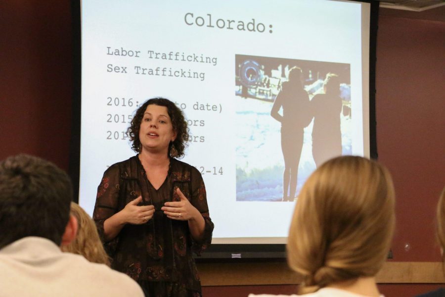 U-Count volunteer explains the impacts of human trafficking in Colorado and globally to students. (Karen Schamaun|Collegian)