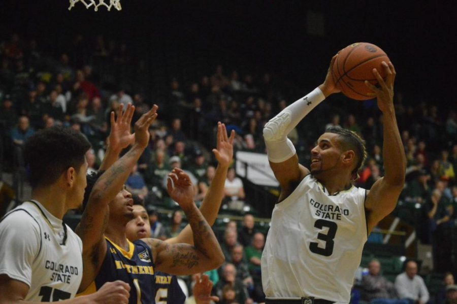 Comeback effort falls short at Long Beach State
