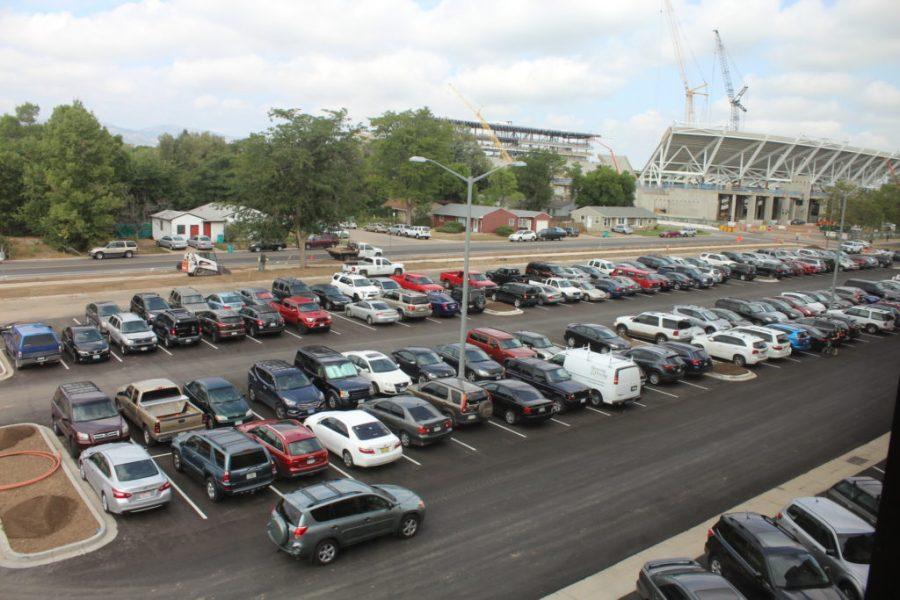Limited spaces in Aggie Village parking lot makes it hard for residents to find a parking spot. (Jenn Yingling | Collegian)
