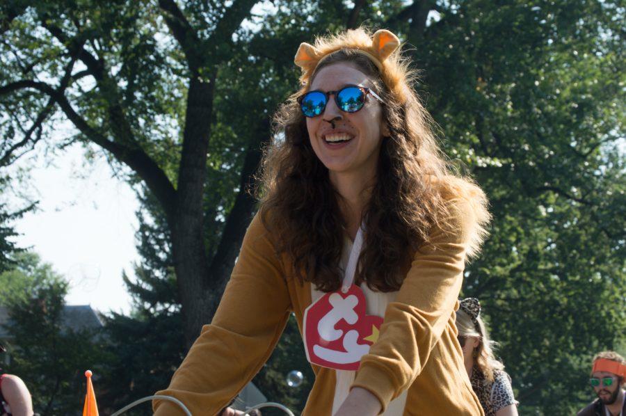 Beanie Babies made a come back during the 2017 Tour de Fat parade Saturday afternoon. Photo by Olive Ancell | Collegian