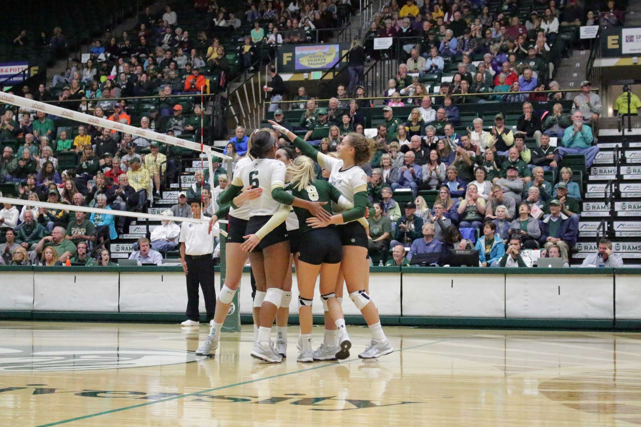 Csu Volleyball Dominates Unlv In Straight Set Victory The Rocky