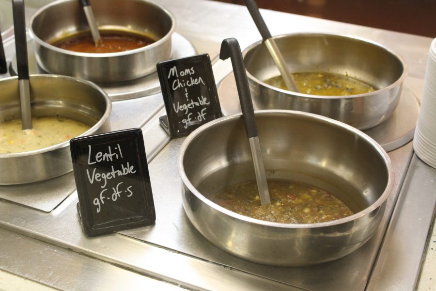 A soup option at the chain, Spoons, that is made gluten free (gf), dairy free (df), and spicy (s). It is also vegetarian. (Jenny Lee | Collegian)