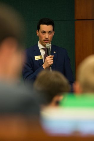 CSU student body president Josh Silva speaks to the ASCSU Senate on Nov. 8, 2017. (Colin Shepherd | Collegian)