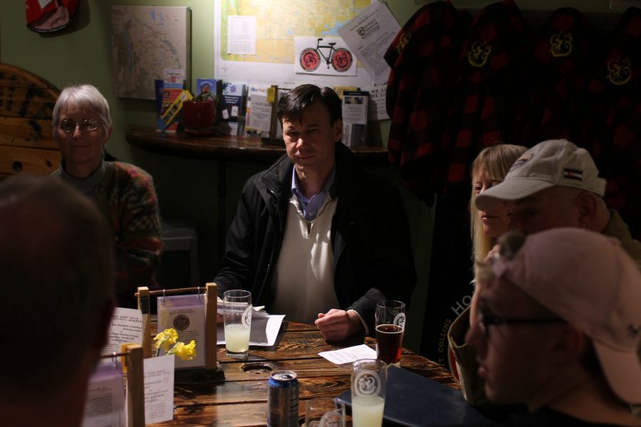 Fort Collins Councilmember Bob Overbeck hosts an informal community meeting to hear problems residents face in Fort Collins.