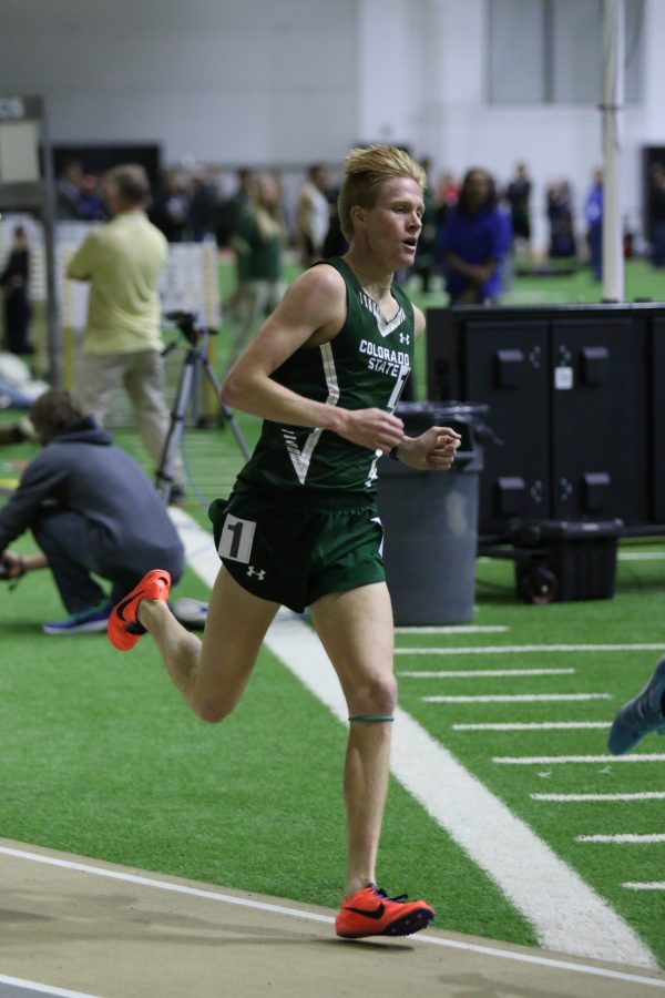 Redshirt junior Cole Rockhold runs at the CU Invitational on Feb. 3, 2018. Rockhold recorded the nations fourth-fastest time in the mile in the 2018 season. (Jack Starkebaum | Collegian)