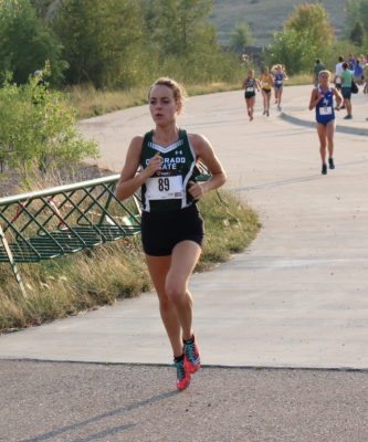Senior Darby Gilfillan (89) runs in a cross country meet at Hughes Stadium on Friday, Sept. 1, 2017, finishing in second place. (Jenny Lee | Collegian)