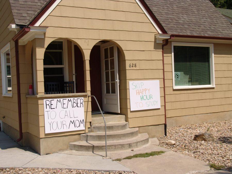 Positive move-in banners welcome freshman following years of controversy