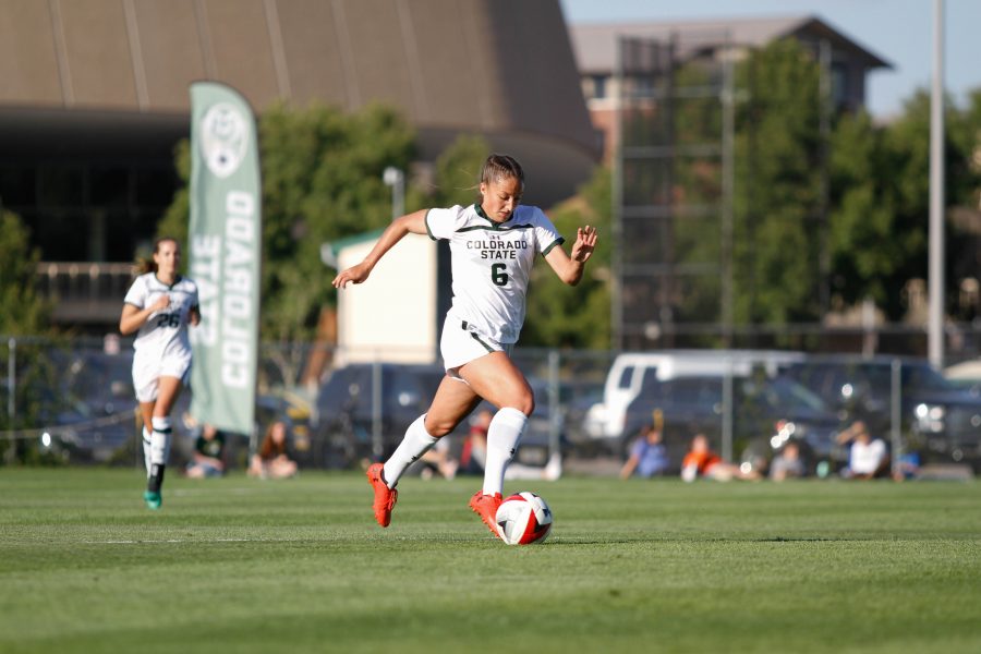 Lexi Sweson dribbles the ball up field during the game against Eastern Washington. (Ashley Potts | Collegian)