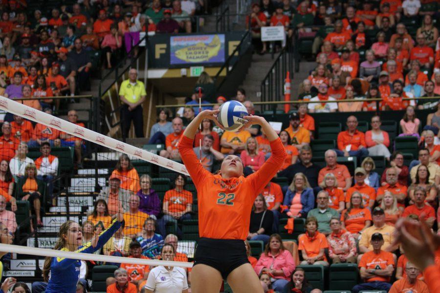 Katie Oleksak sets the ball for the team.(Devin Cornelius | Collegian)