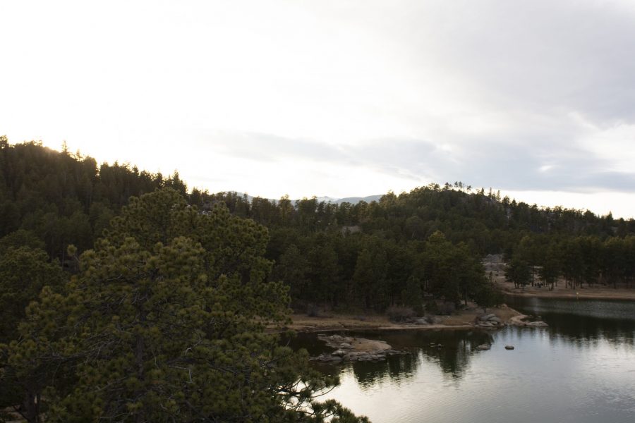 Larimer County Sheriffs Office Emergency Services, deputies and medical personnel responded to a man and an overturned kayak at Dowdy Lake in Red Feather Lakes Sept. 17. (Colin Shepherd | Collegian) 