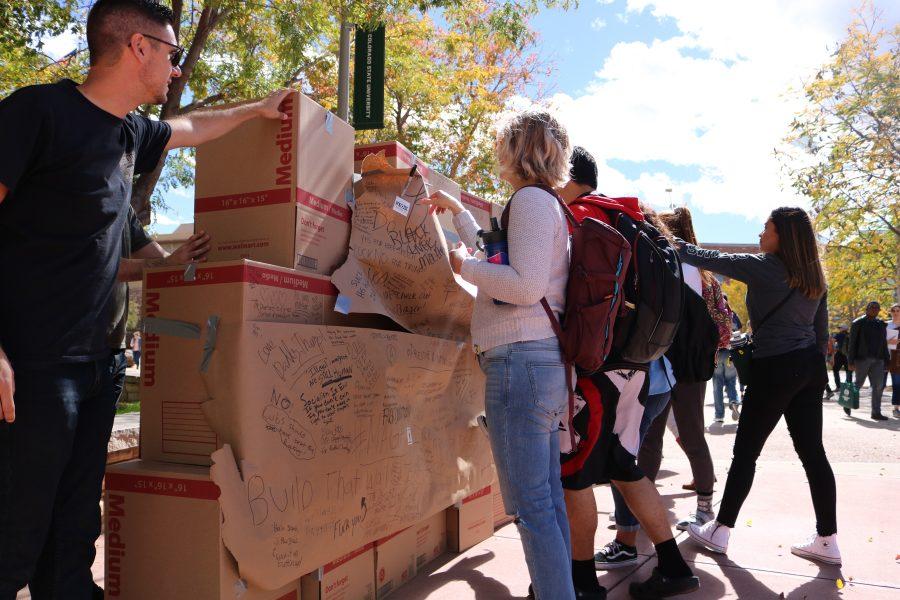 CSU students exercise their right to free speech outside on the LSC plaza. (Devin Cornelius | Collegian)