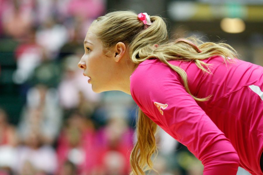 Kirstie HIllyer waits for the serve during the game against Fresno State Oct. 27. (Ashley Potts | Collegian)