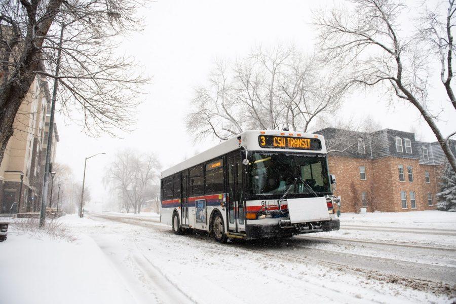 A Colorado State University bus makes its rounds early Wed. afternoon during CSUs snow day. (Colin Shepherd | Collegian)