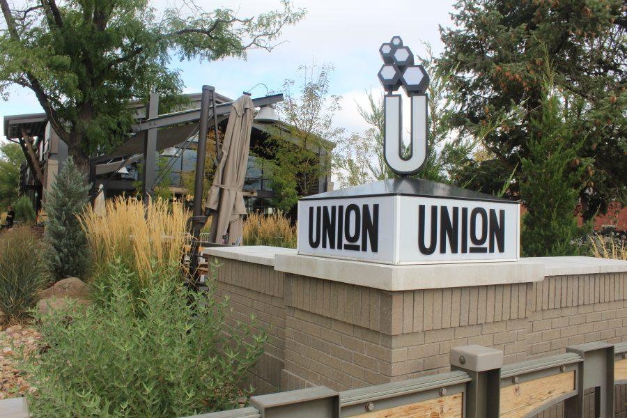The+Union+Bar+%26+Soda+Fountain+is+a+good+place+for+a+late+breakfast+to+a+late+dinner+Sept.+28%2C+2019.+The+very+modern+style+of+The+Union+makes+it+a+great+hangout+spot+that+comes+with+a+nice+patio+with+cornhole.+Located+off+Jefferson+Street%2C+this+is+a+good+place+to+meet+new+people.