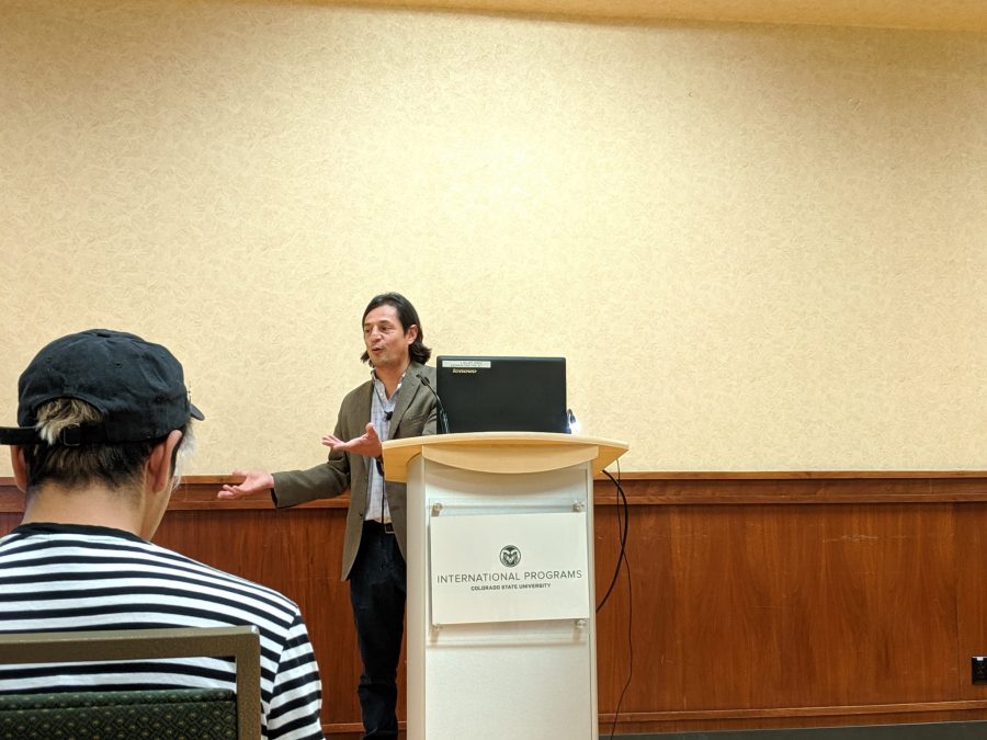 Julián Aguilar giving his "Straight talk from the U.S. border" presentation in the LSC on Thrusday, Sept. 19.  (Serena Bettis | Collegian)