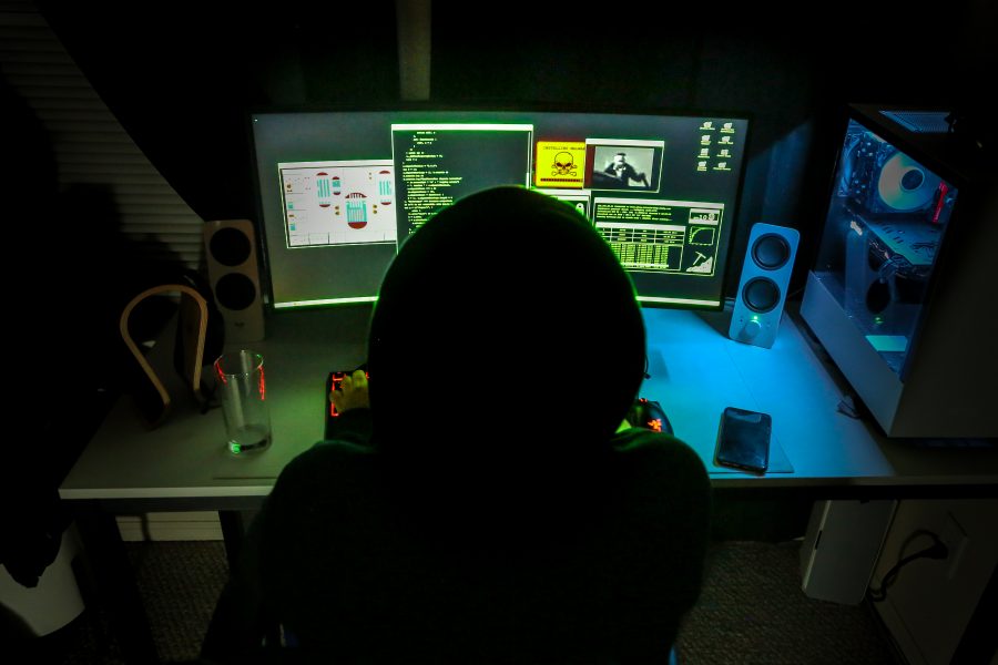 10.20.10_Buchan_Cybersecurity/Phising_photoillustration_02