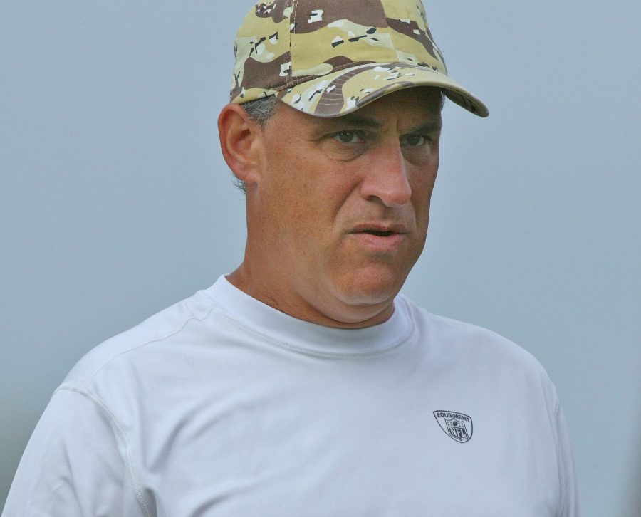 Vic Fangio at Baltimore Ravens Training Camp Aug. 21, 2009. Logos removed. (Photo via Keith Allison | Wikimedia Commons)