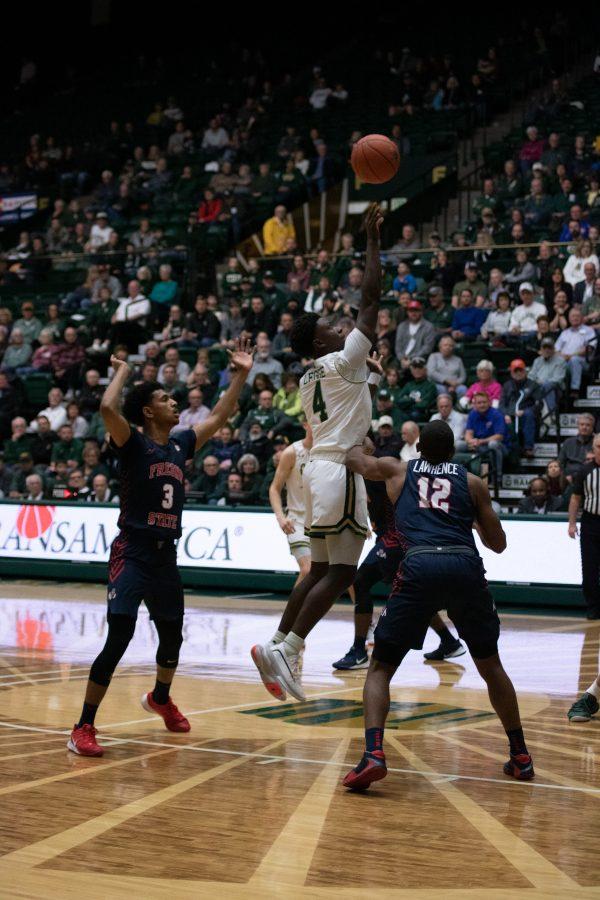 Isaiah Stevens (4) makes a jump shot in traffic, during the Colorado State home game against Fresno State. CSU wins 86-68. (Devin Cornelius | Collegian)