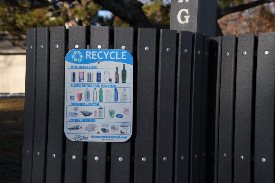 A sign on a recycling bin in the Warren Lake neighborhood depicts what items can be recycled. Warren Lake s part of the sustainable neighborhoods network in Fort Collins.  One of the projects theyve earned credit for is a workshop on how to properly recycle. (Anna Montesanti | Collegian)