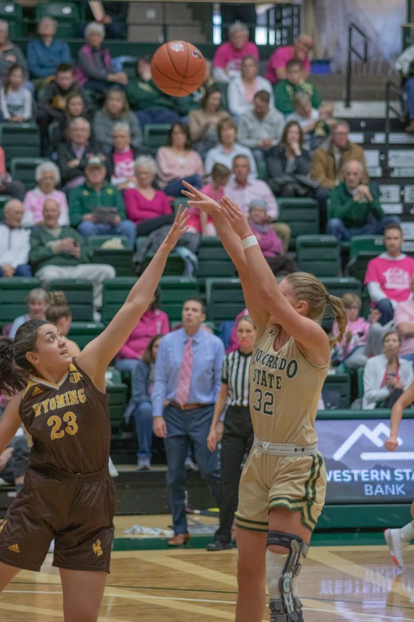 Andrea Brady (32) drives and shoots over a defender, during the Colorado State home game vs Wyoming on Feb 15, 2020. CSU falls 43-40.(Devin Cornelius | Collegian)