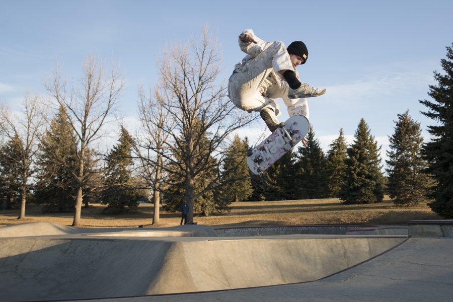 Fort Collins resident Bradey Monroe, 20, attempts an indy grab at Edora Skatepark. Monroe started skateboarding a 1 1/2 years ago when he started working as a contractor, and his co-workers, who all skateboard, made him interested in the sport. “Its the reward of landing those tricks, Monroe said. Like I said, its that mind game. You have to really tell yourself to get it, and then when you actually do get it, its that feeling. Its kind of surreal...you just can’t describe it.” (Lucy Morantz | The Collegian)