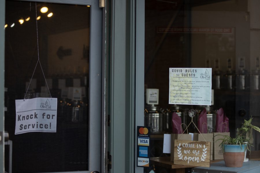 Rocky Mountain Olive Oil company will serve guests at the door to help limit contact with employees. A variance request has allowed Larimer County Restaurants to reopen with limited capacity, however some places have chosen to operate with limited contact. (Devin Cornelius | Collegian)