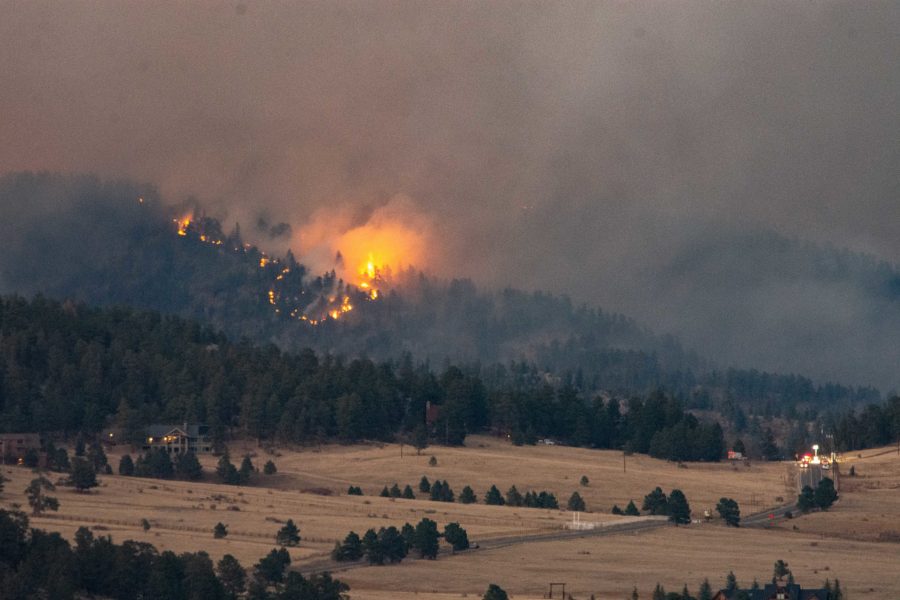 The Cameron Peak fire burns at dusk as it nears houses above Glen Haven, Colorado, Oct. 16, 2020. (Matt Tackett | The Collegian)