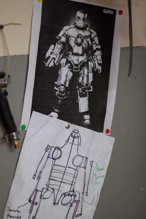 Dylan Edmiston, creator of the Mark I Iron Man suit, showcases his inspiration from Marvel Studio's "Iron Man" Sept. 19. Edmiston’s suit is modeled after the first Iron Man suit made in the movie by Tony Stark. (Grayson Reed | The Collegian)