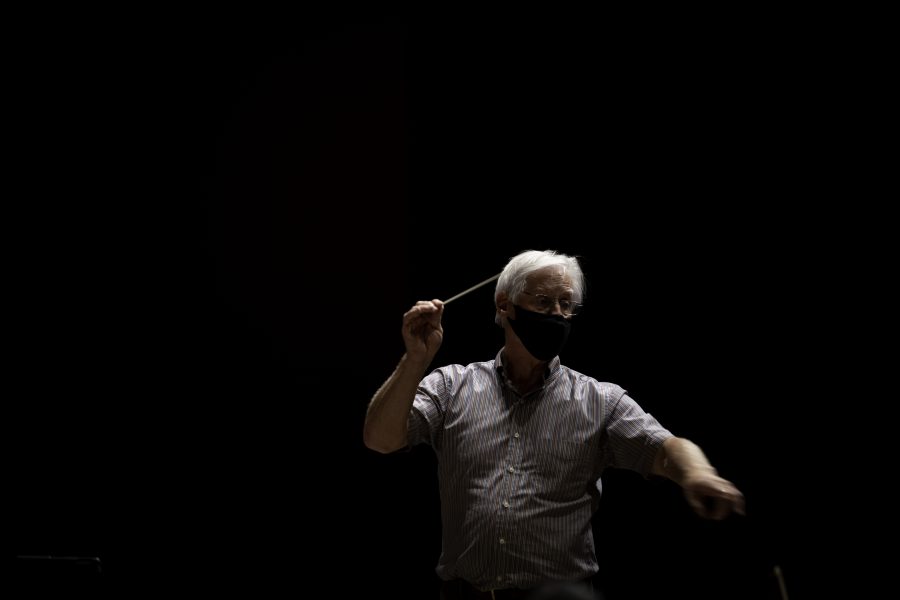 Wes Kenney, professor and conductor at the Colorado State University School of Music, Theatre and Dance stands before his students Sept. 15. Kenney prepared his students for an upcoming concert to be held in the Edna Rizley Griffin Concert Hall on Sept. 23 at 7:30 p.m. "It has been almost 20 months since we have performed in front of a live audience," Kenney said. We are so excited. ... It is who we are."